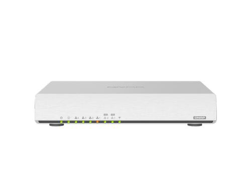 QNAP Qhora 301W SD-WAN Router Wi-Fi 6 Dual-Port 10GbE