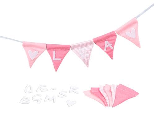 Goki Buchstabenwimpelkette rosa L= 150 cm, Wimpel 7,5 x 10 cm, Textil