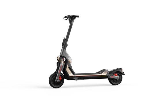 Segway  Ninebot E-Scooter GT2P KEINE Strassenzulassung, 70 km/h